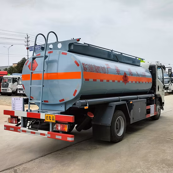 China Precio razonable DFAC Mini pequeño camión cisterna de petróleo Bowser de combustible móvil 8000L con dispensador de combustible para la venta